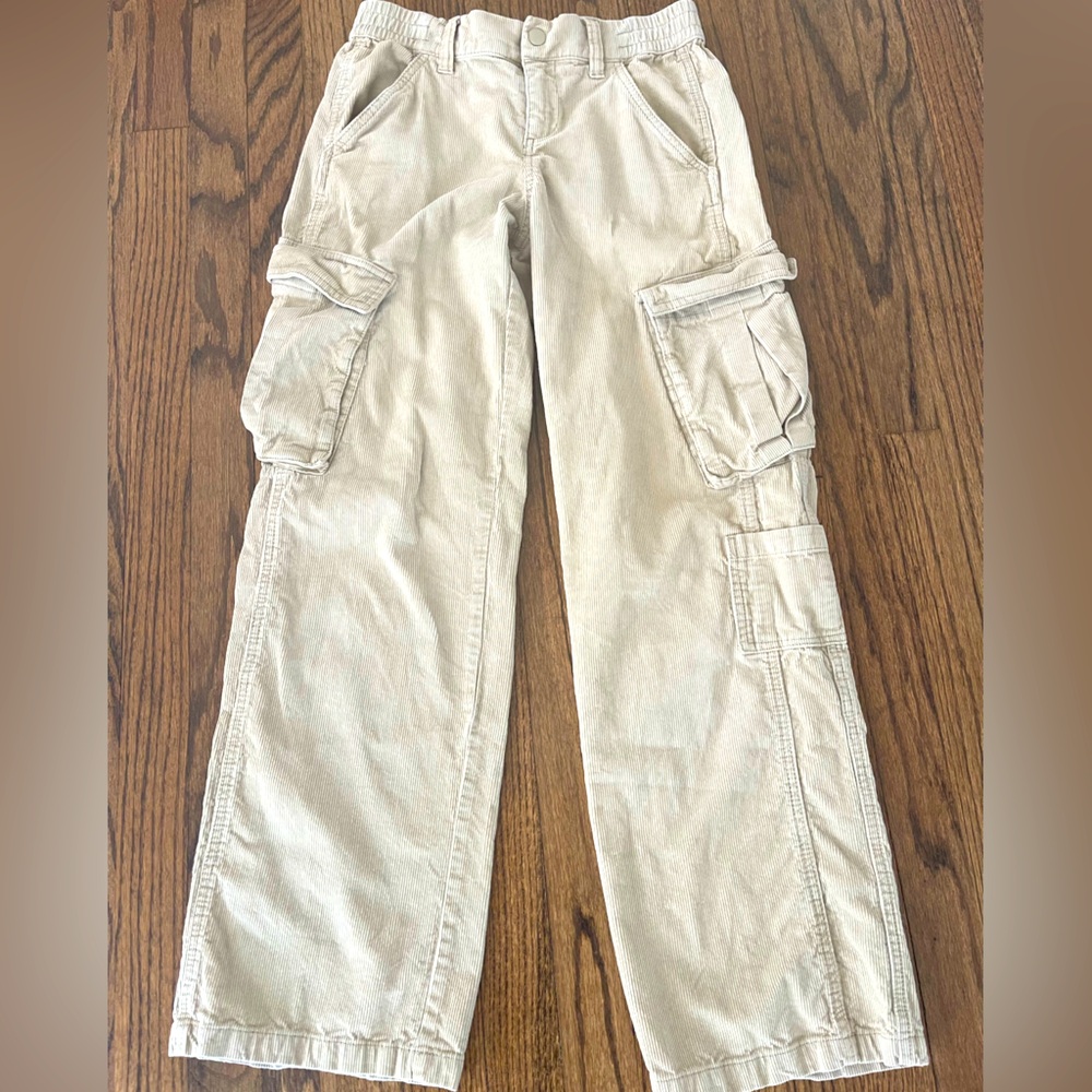 H&MBeige corduroy, Cargo Pants, Size 4